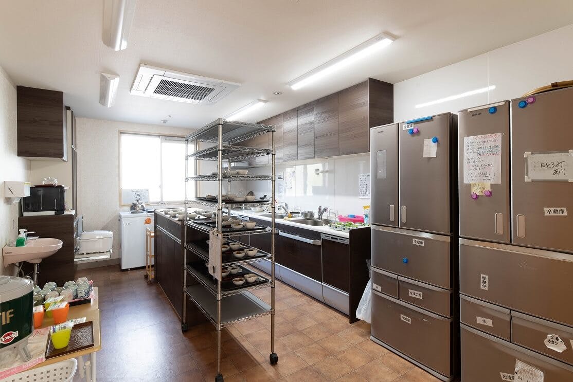 住宅型有料老人ホームサンライズ泉公園 厨房