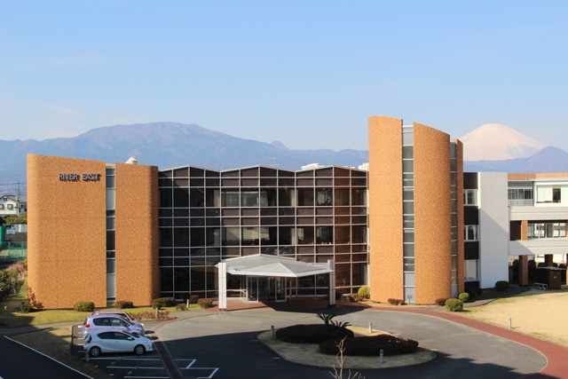 介護老人保健施設リバーイースト 外観