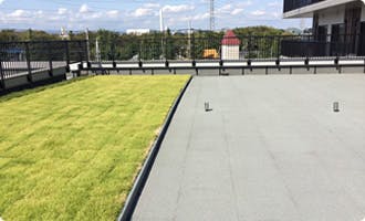 レイ・ストーリア滝山 屋上庭園