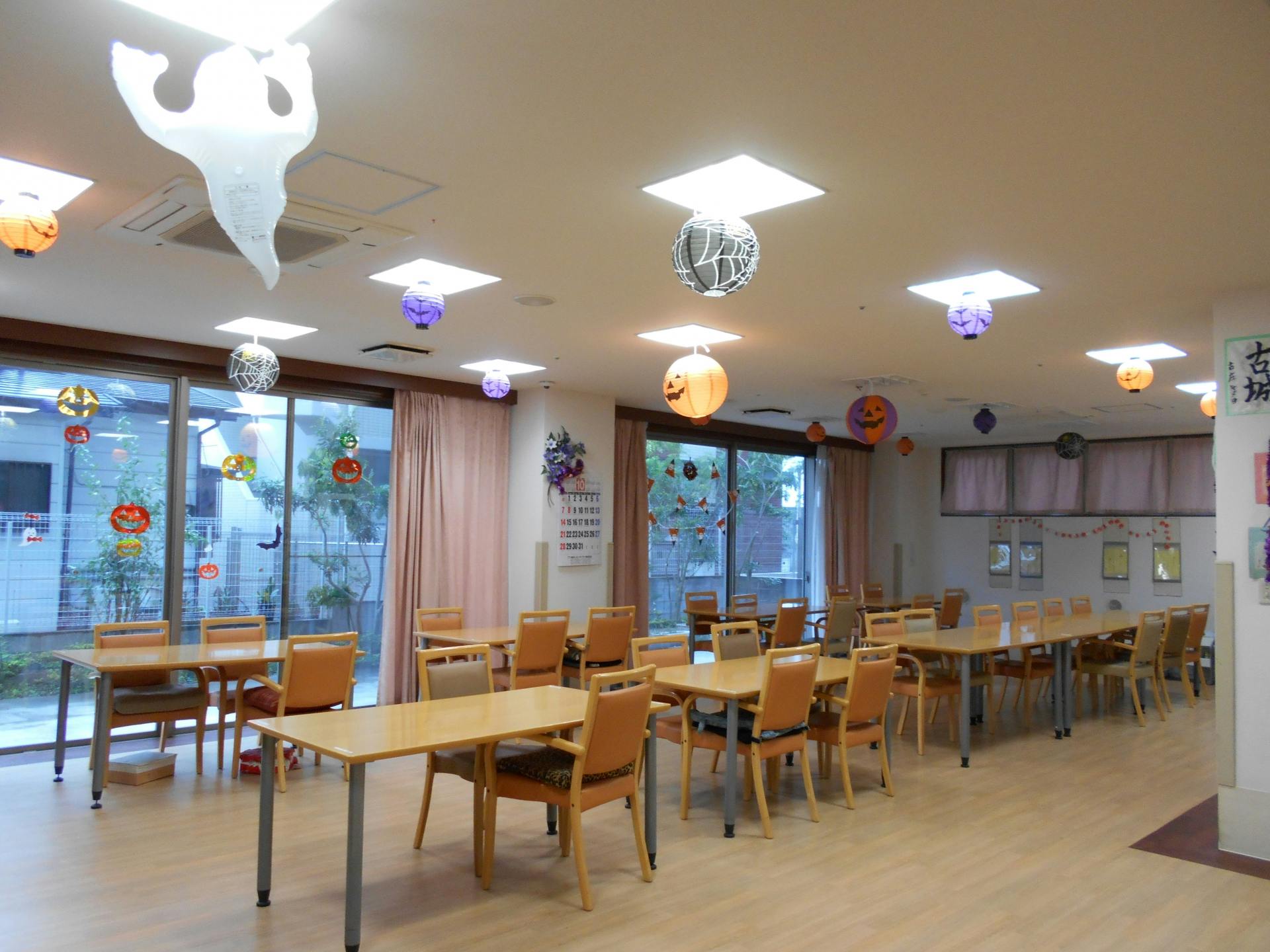 ホームステーション相武台 食堂