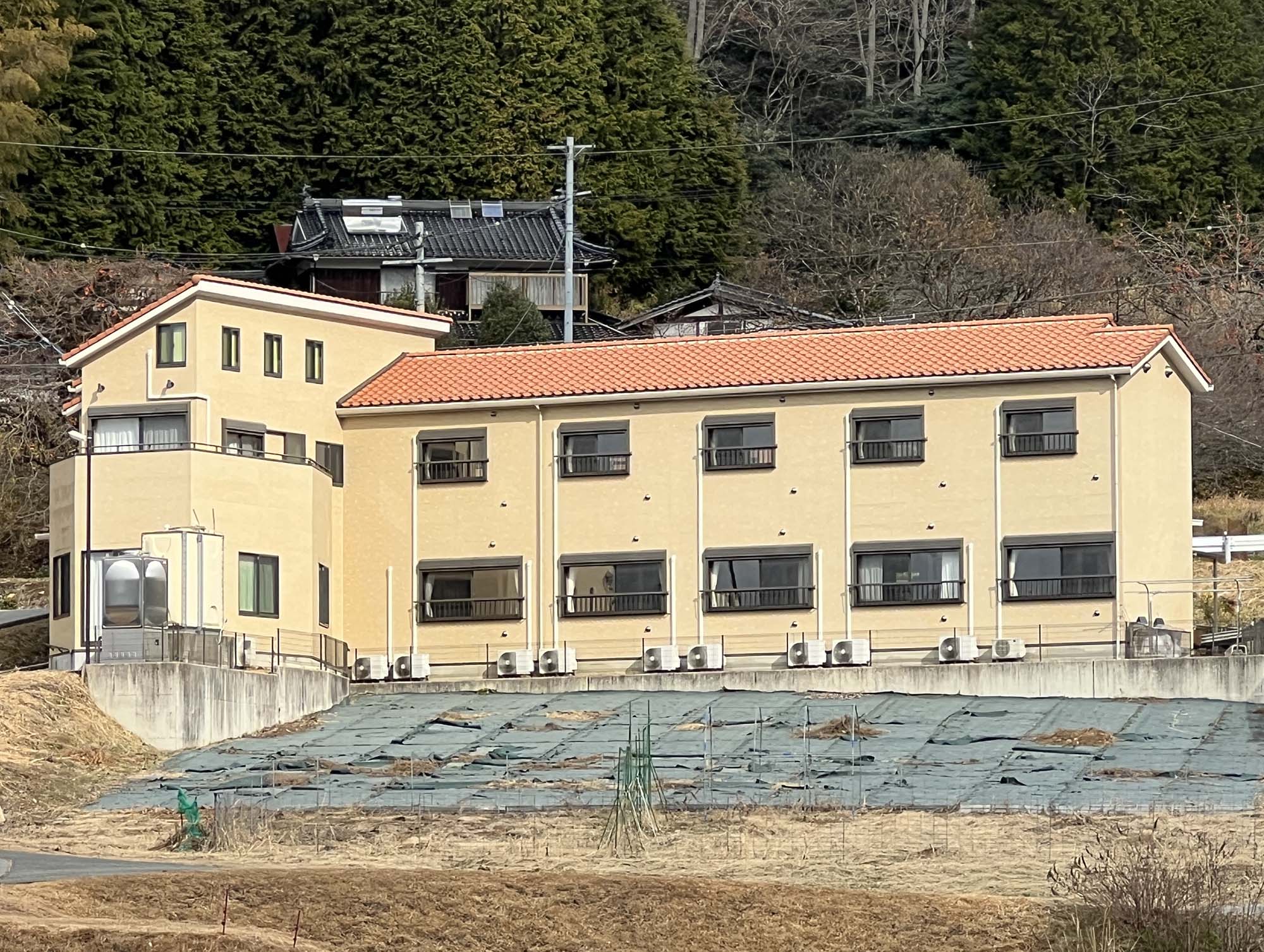 有料老人ホーム チアフル西館 外観