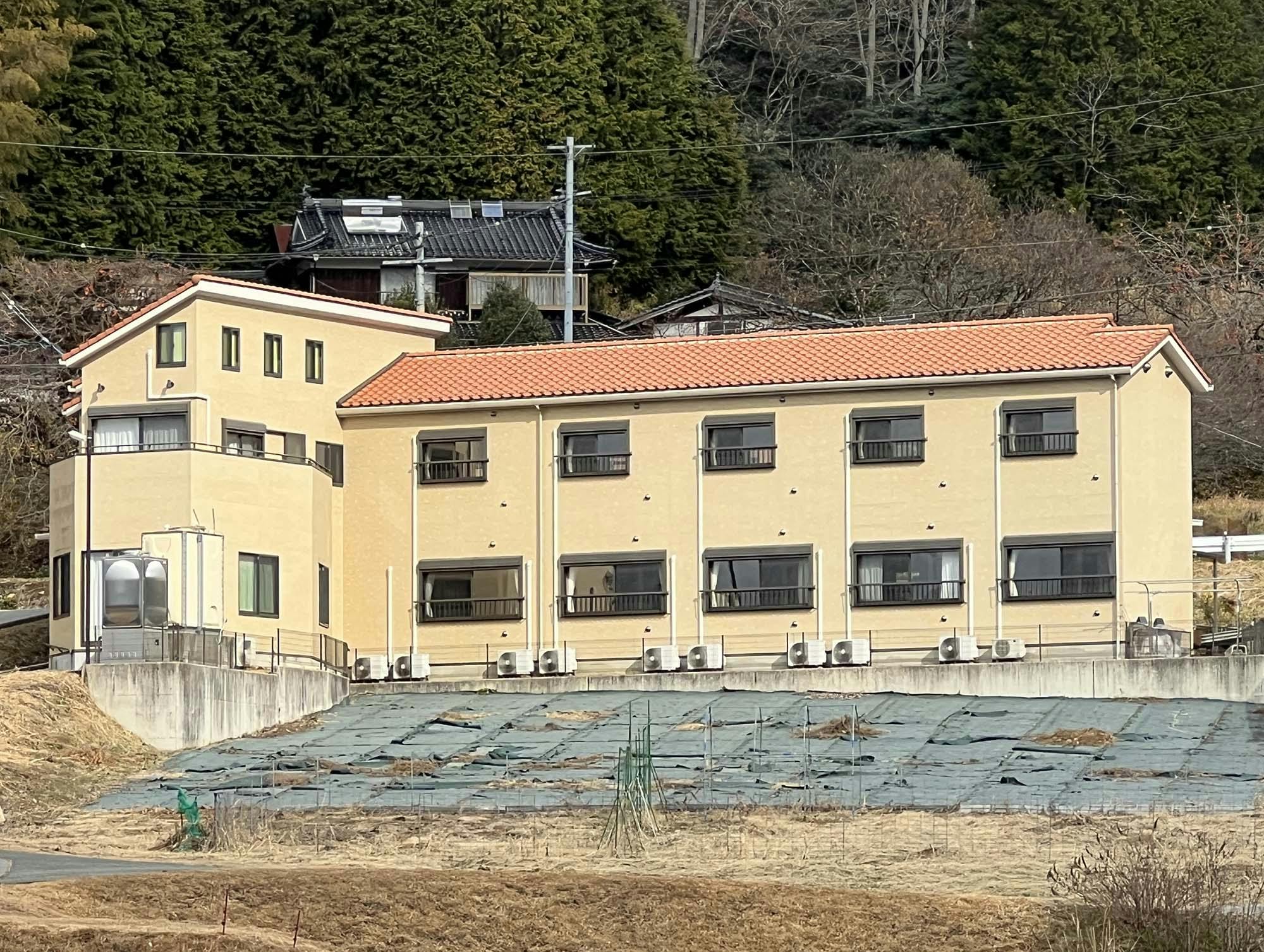 有料老人ホーム チアフル西館 外観