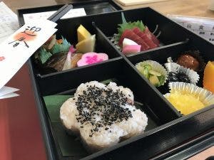 ライブラリ朝霞 正月の献立