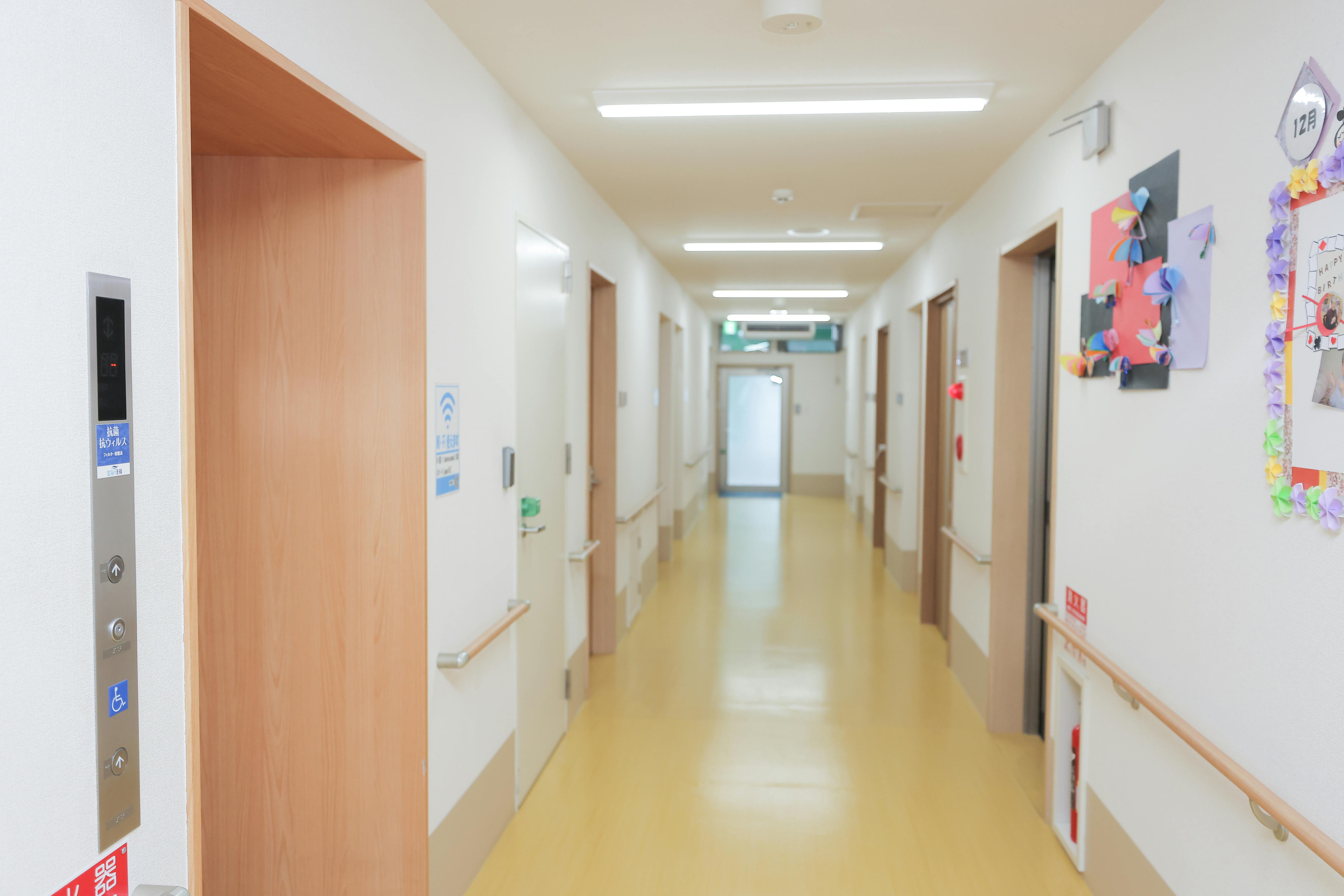 まごころ荘尼崎 廊下