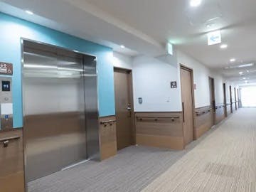 ロイヤルホーム伊丹荒牧 エレベーターホール