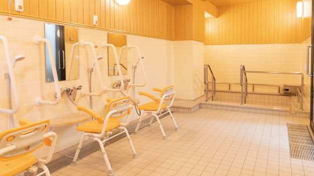 応援家族 福生 大浴場