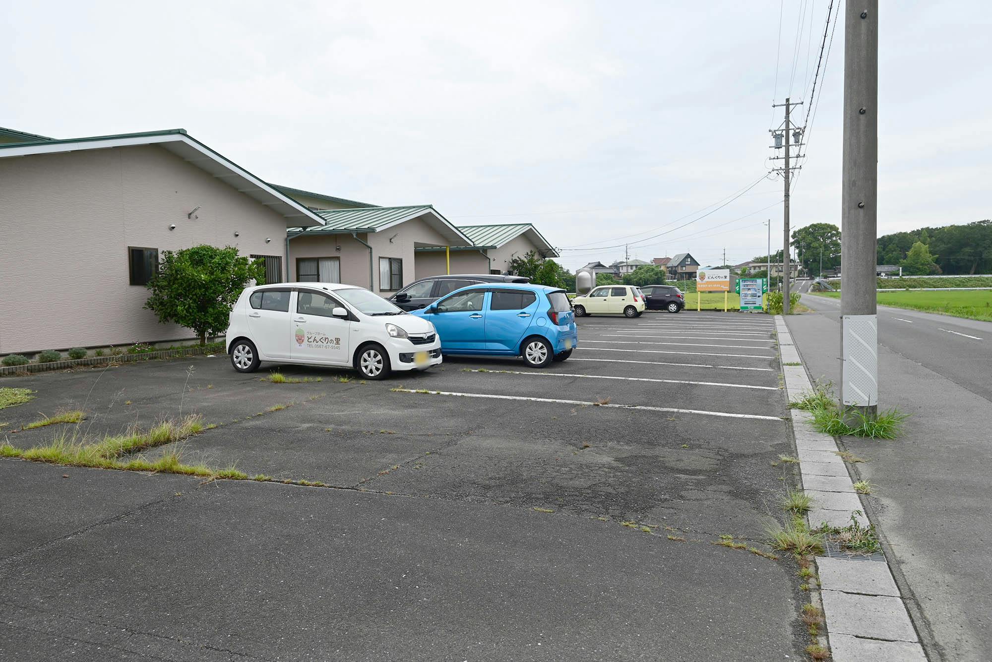 アイケア奥沢口１番館 駐車場