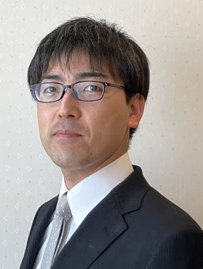そんぽの家 生田 ホーム長須山　卓美