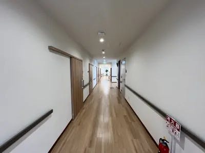 えーゆーアーク 廊下