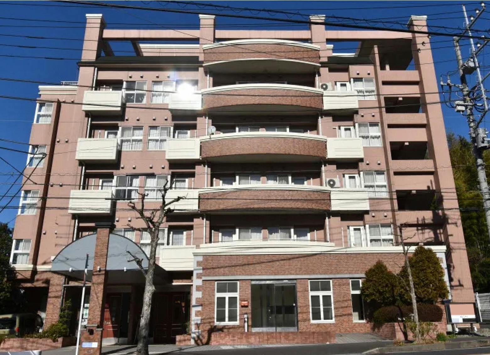 セレニティホスピス東戸塚 外観