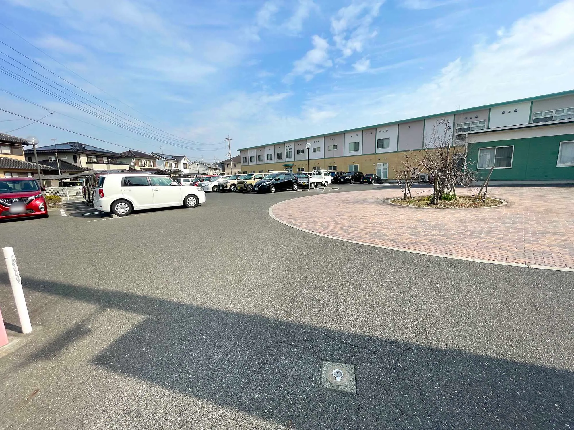 アップルウッド西大寺 駐車場