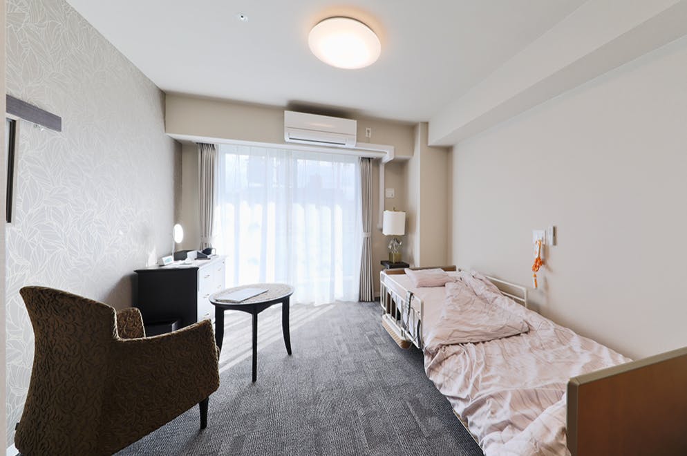 チャームスイート北畠 居室