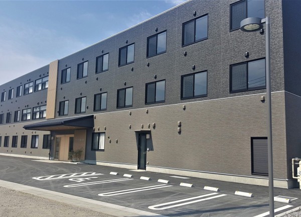 ライブラリ鳩ヶ谷 外観