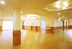 そんぽの家 枚方西 談話室兼機能訓練室