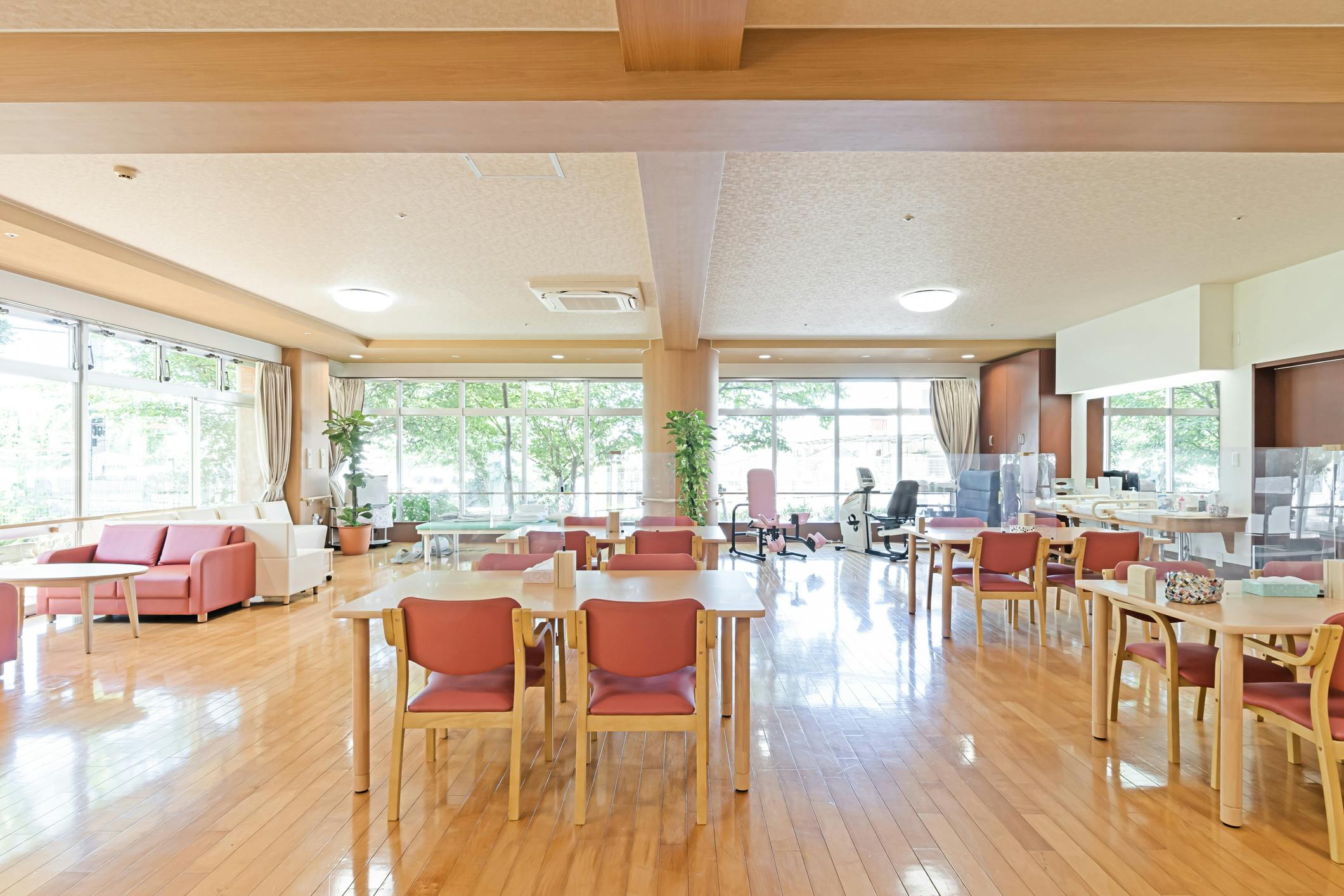 住宅型有料老人ホーム トラストリー瀬戸 食堂
