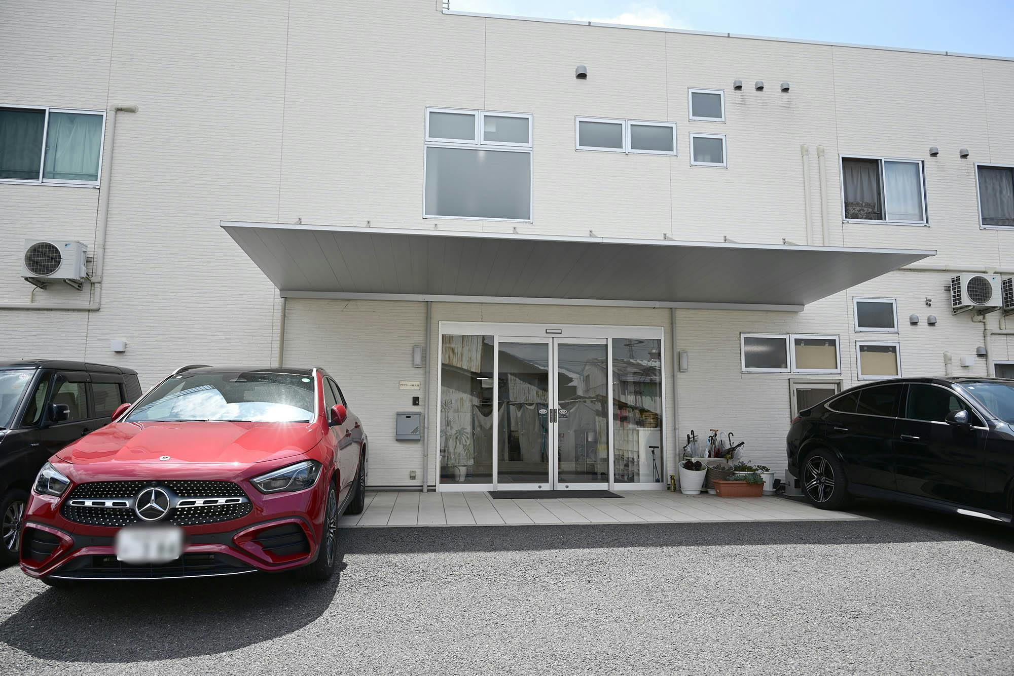 アクアホーム緑大高 入口