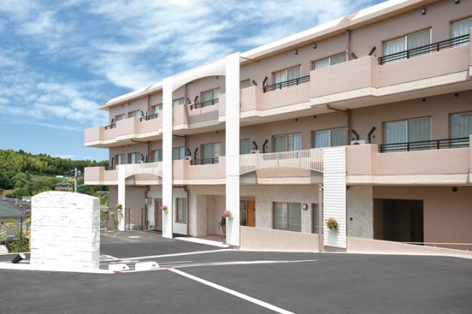 SOMPOケア ラヴィーレ横浜弥生台 外観