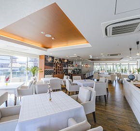 クラーチ・ファミリア佐倉 カフェ