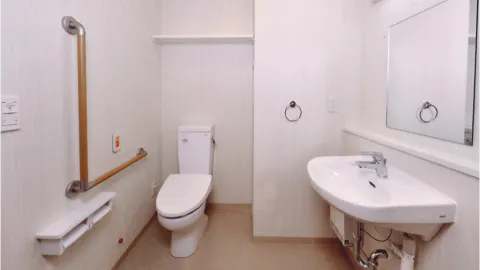 ユアサイド尼崎 トイレ