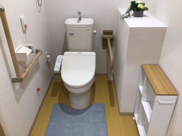 フクシ浜寺 居室トイレ