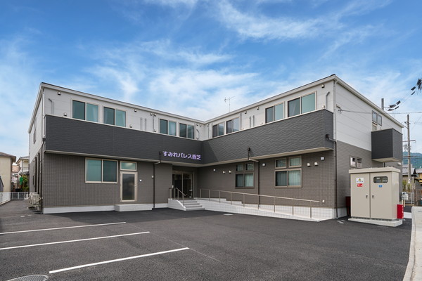 すみれパレス香芝 外観