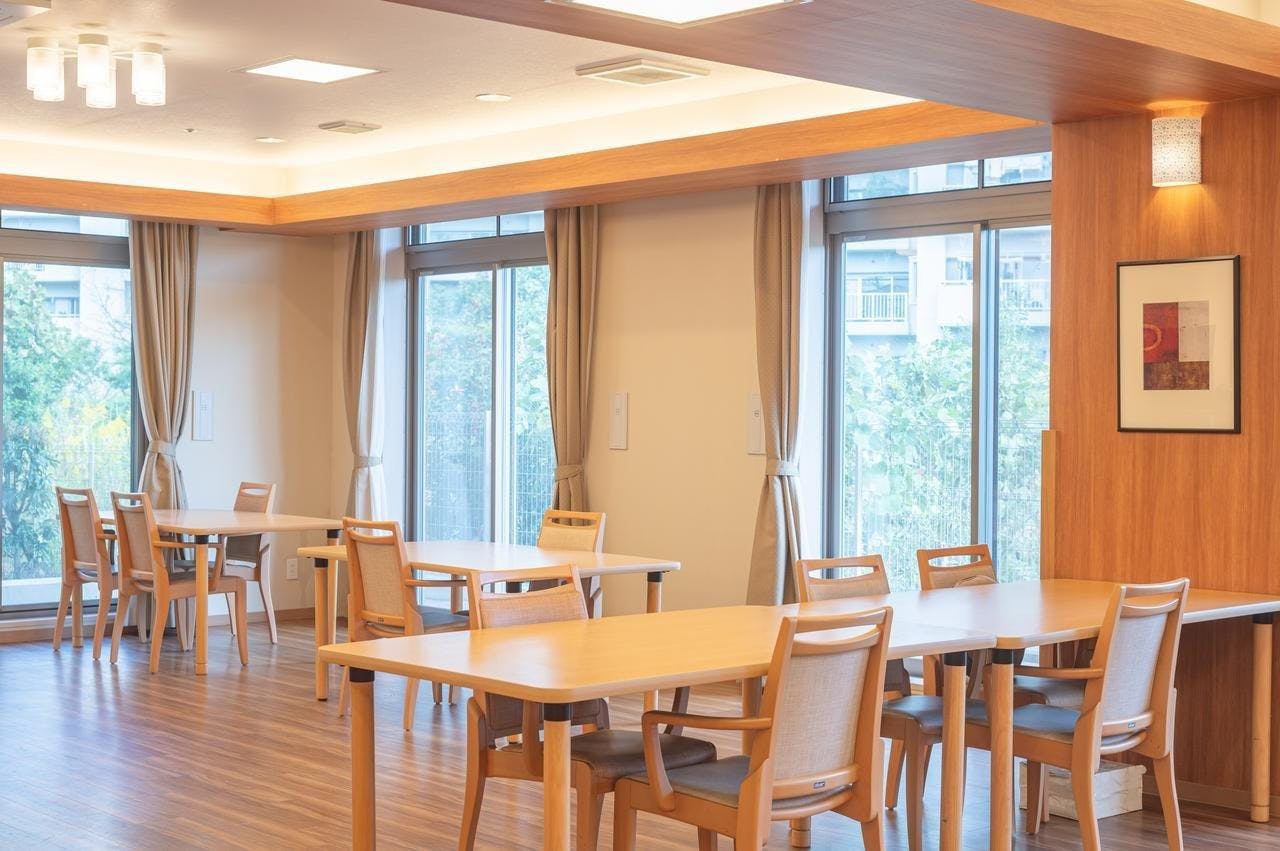 イリーゼ船橋塚田・新館 食堂