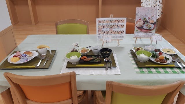 ひなたぼっこ伊丹森本 廊下