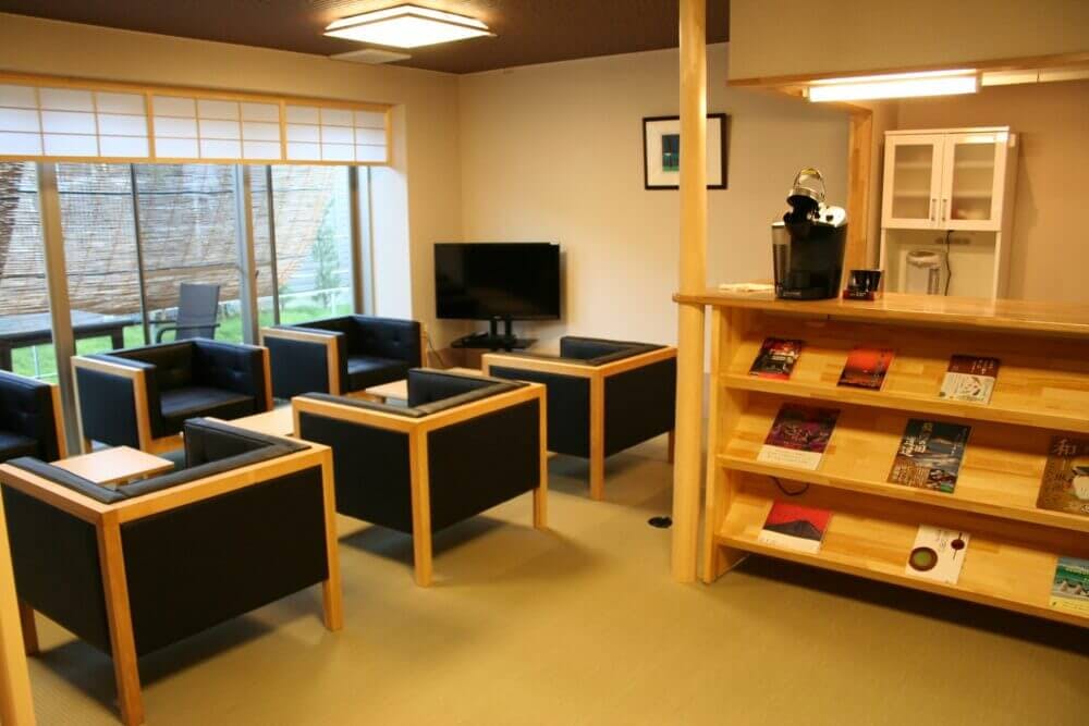 ハートライフ千代田 Coffee&Tea Room 花葵