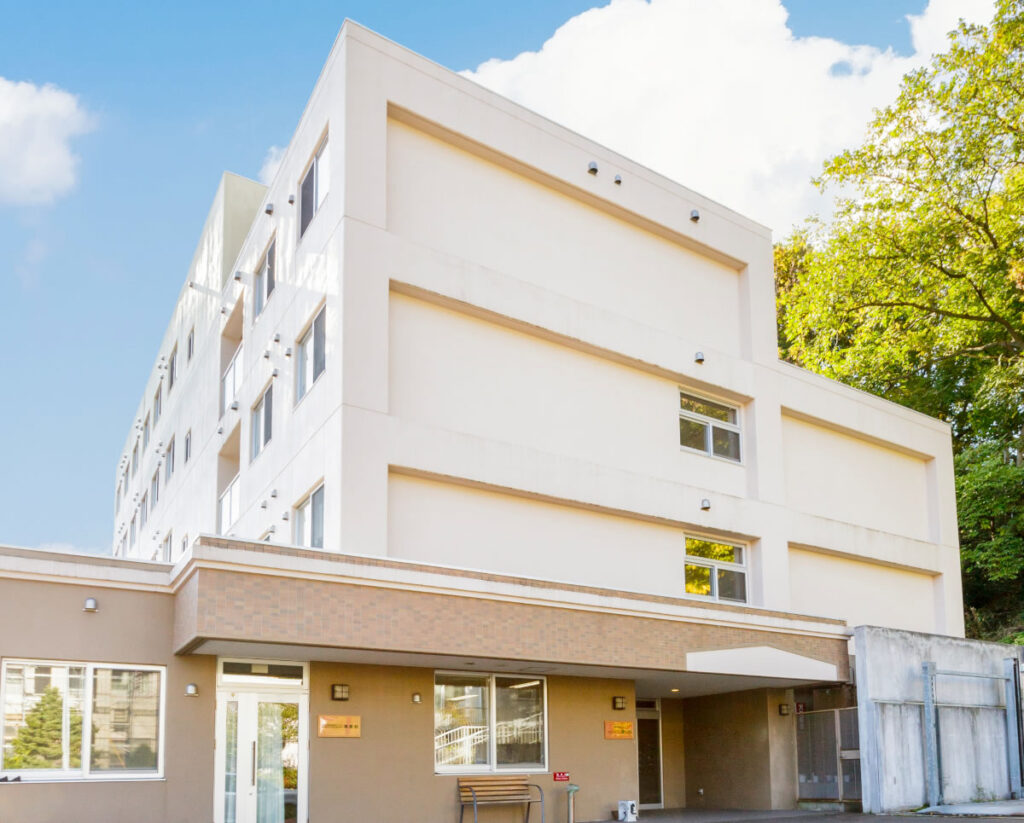 介護付き有料老人ホームふれあいの里グランハイム旭ヶ丘 外観