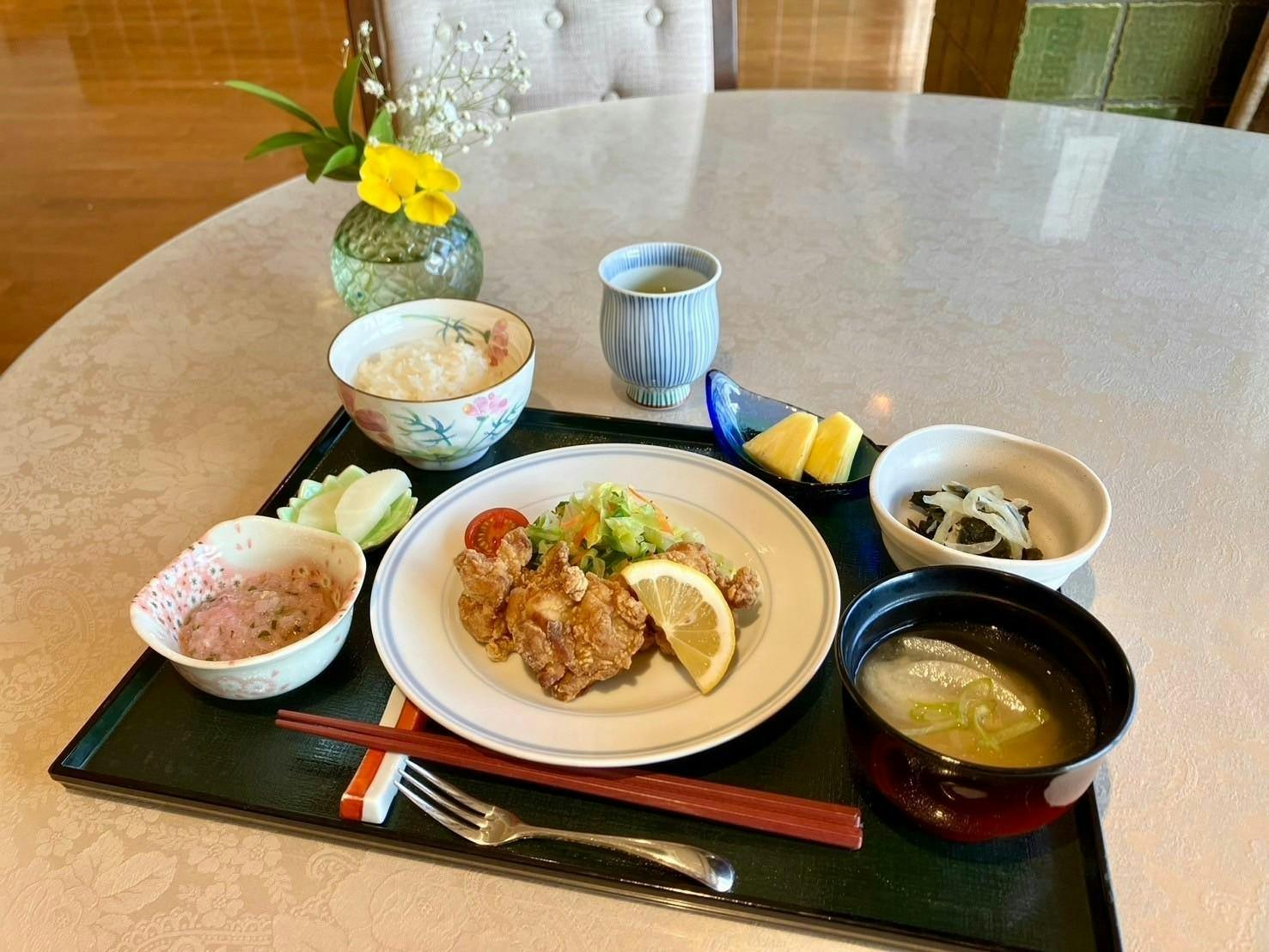 ロングライフ苦楽園 芦屋別邸 夕食