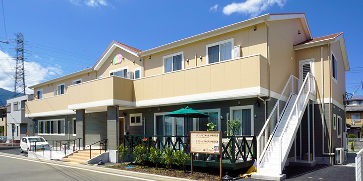 リビングケア唯の家伊勢原高森 外観