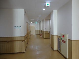 リブウェル淀川 廊下