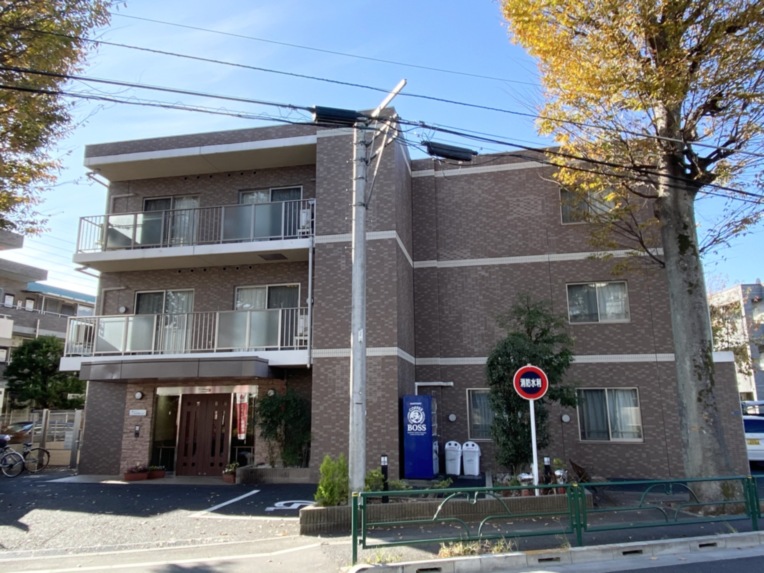 そんぽの家 三鷹中原 外観