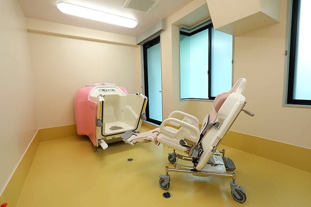 サービス付き高齢者向け住宅EASTビレッジ 機械浴
