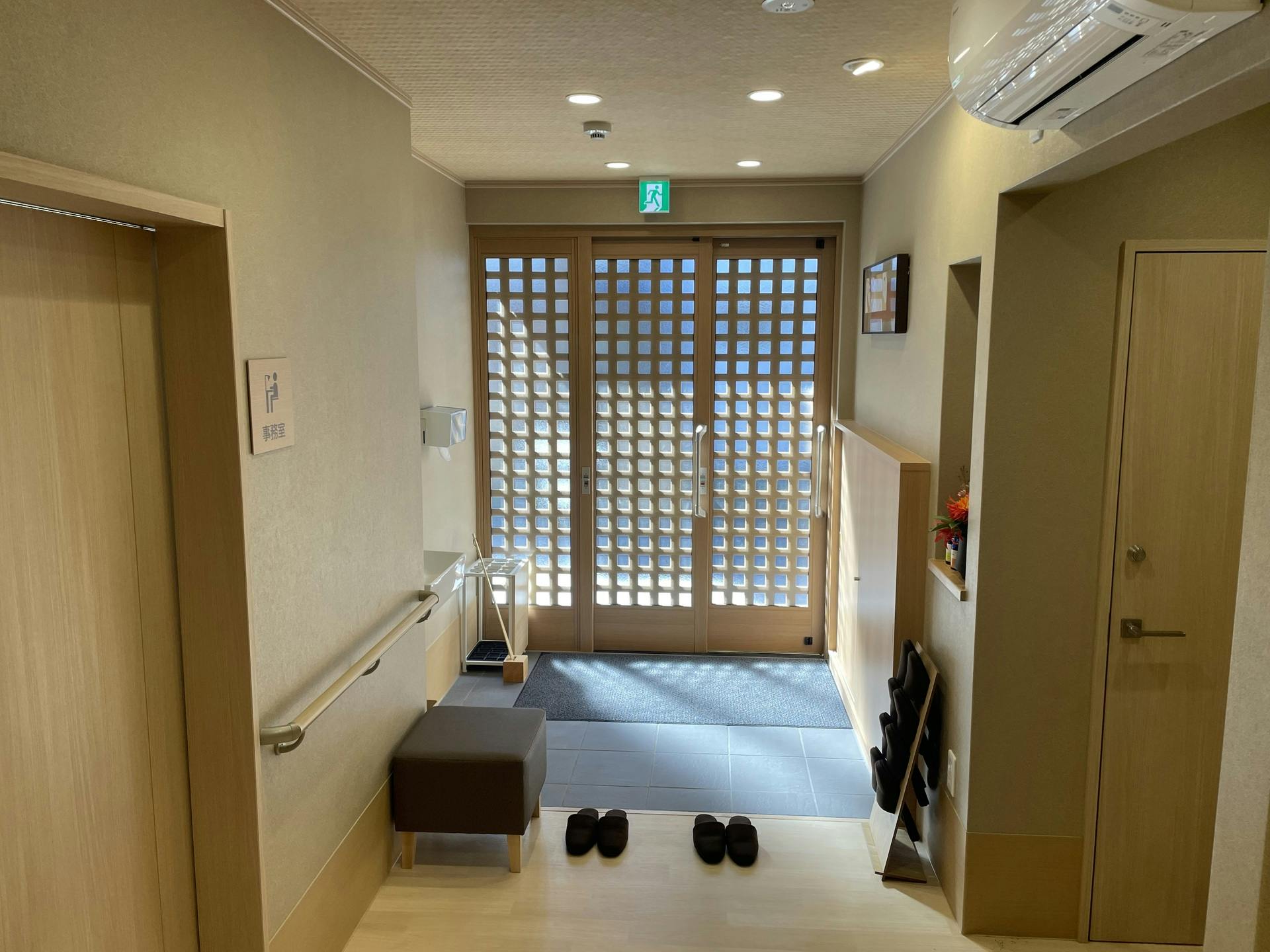 ライブラリ江戸川松島 玄関