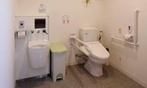 スイートガーデン東寝屋川 共用トイレ