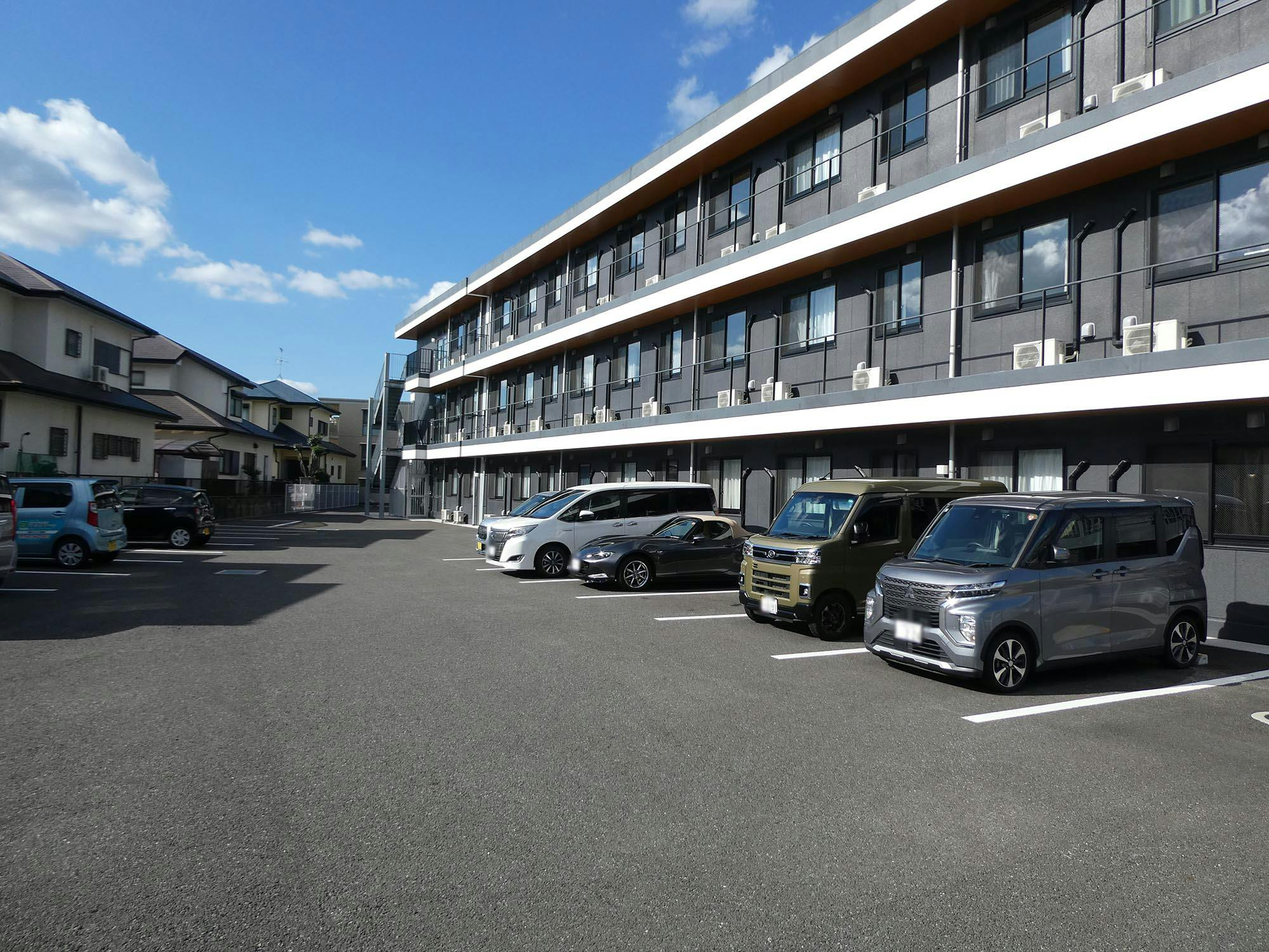 メディケア癒やし四番館有田 駐車場