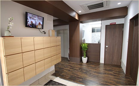 コミュニティホームあんり弁天町 玄関