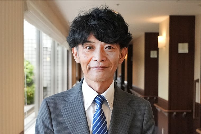 アライブ世田谷中町 ホーム長厚地 寿人