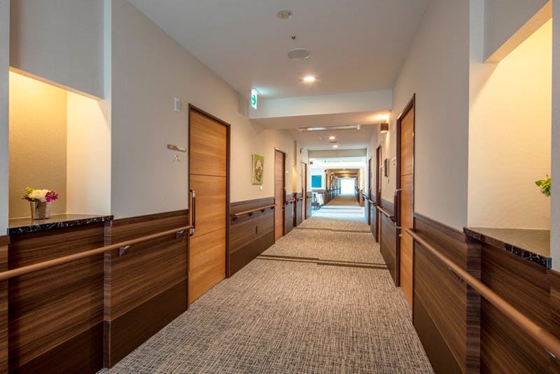 チャームスイート調布 廊下