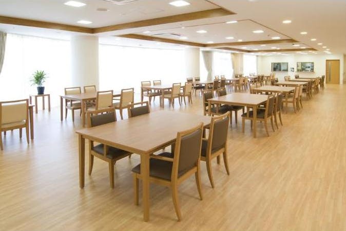 ここち野田 1F リビングルーム兼食堂兼機能訓練室