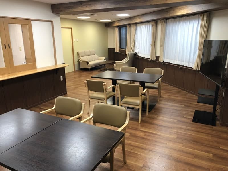 医療支援住宅メディホスくげぬま 食堂