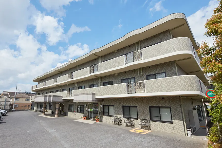 ケアライフ金井 外観