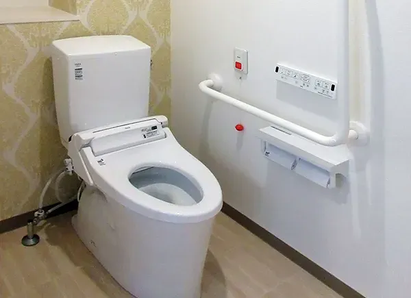 アシステッドナーシングよい館豊川御津 居室トイレ