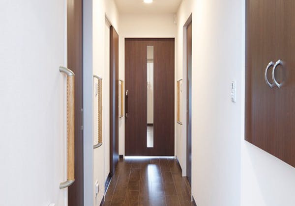 アイリスガーデンさいたま新都心 居室内廊下