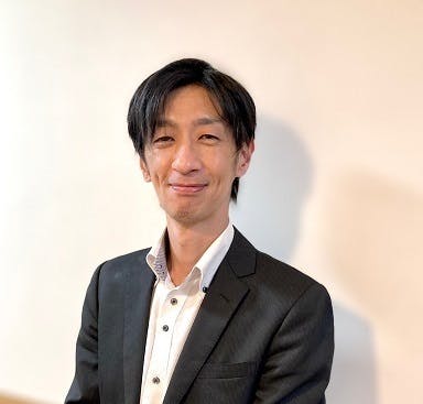 そんぽの家 天下茶屋駅前 ホーム長柳井　進之介