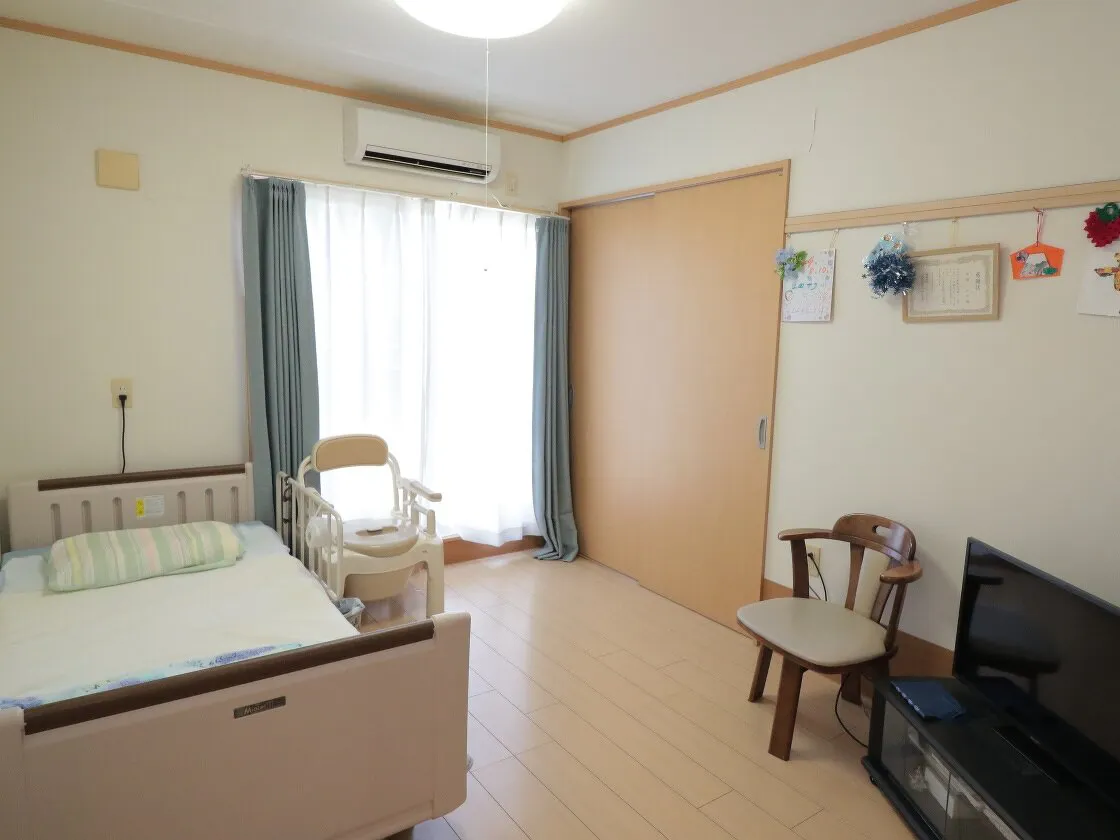 グループホームつどい古和釜 居室