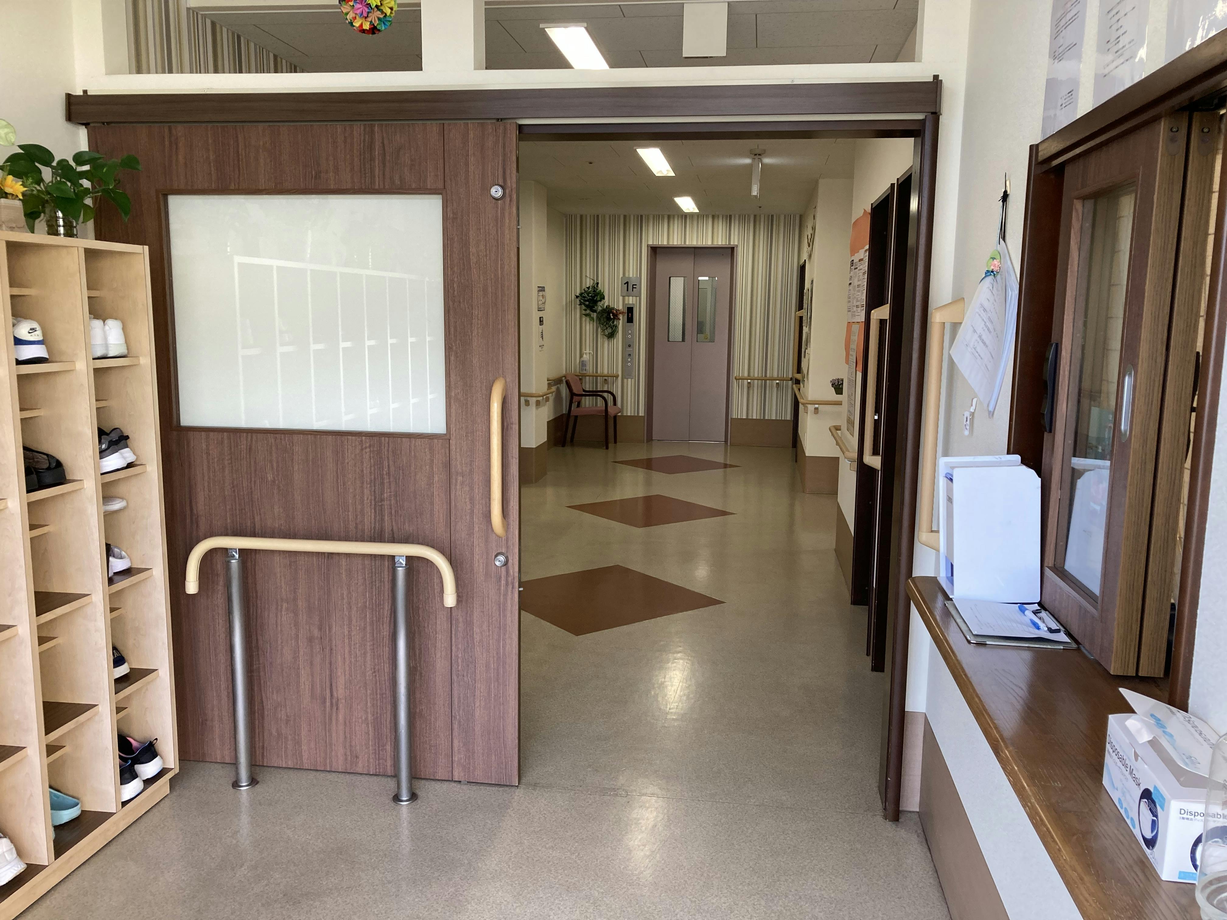 ふるさとホーム袋井 玄関