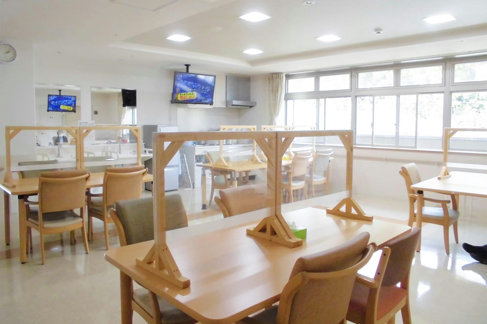 ソラストリハピネス東山 食堂・談話室