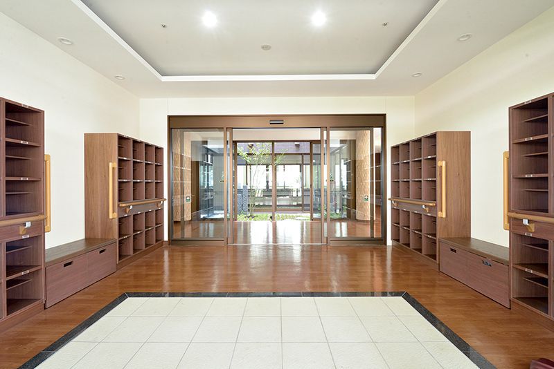 こもれびの里 エントランス